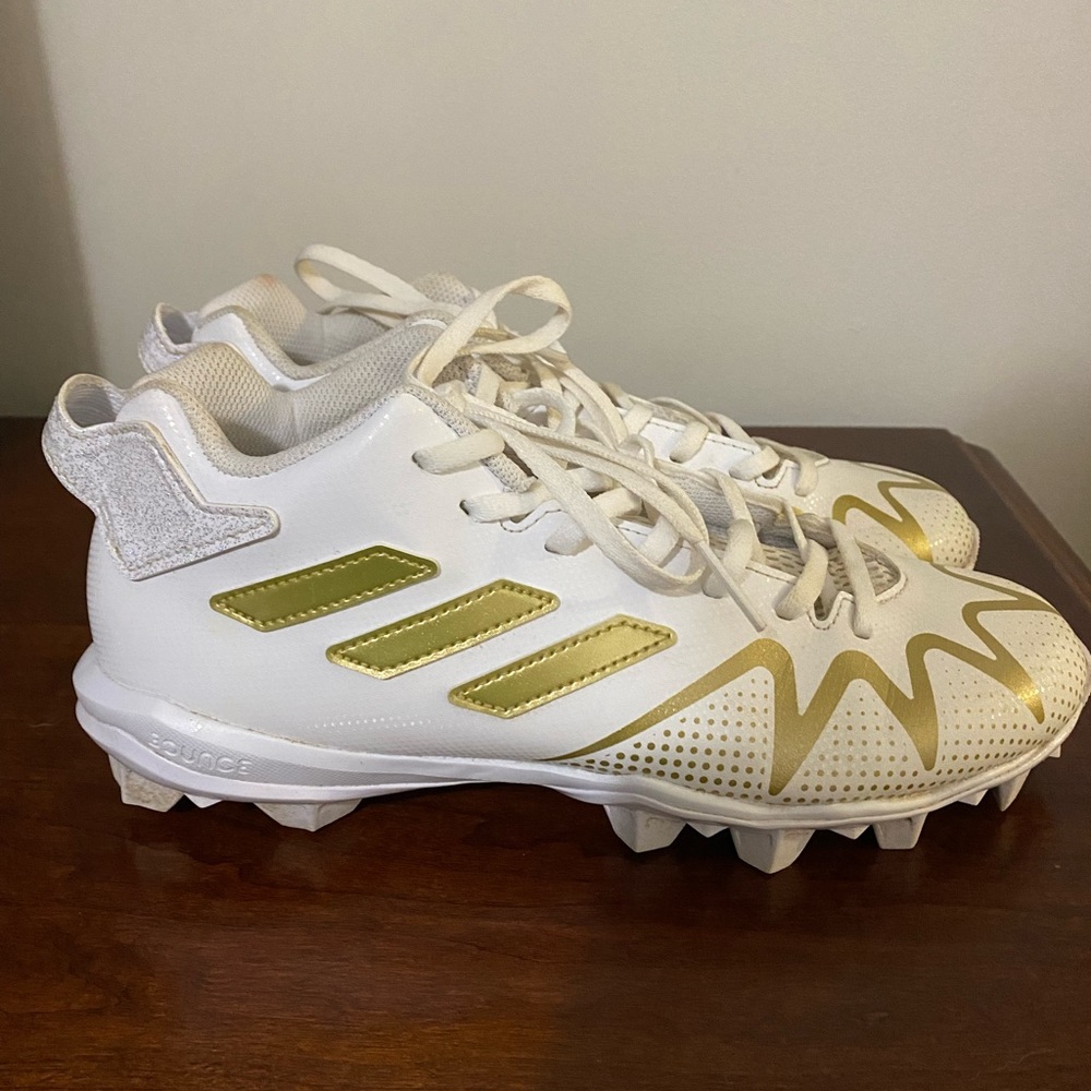 Football cleats size 7 mens